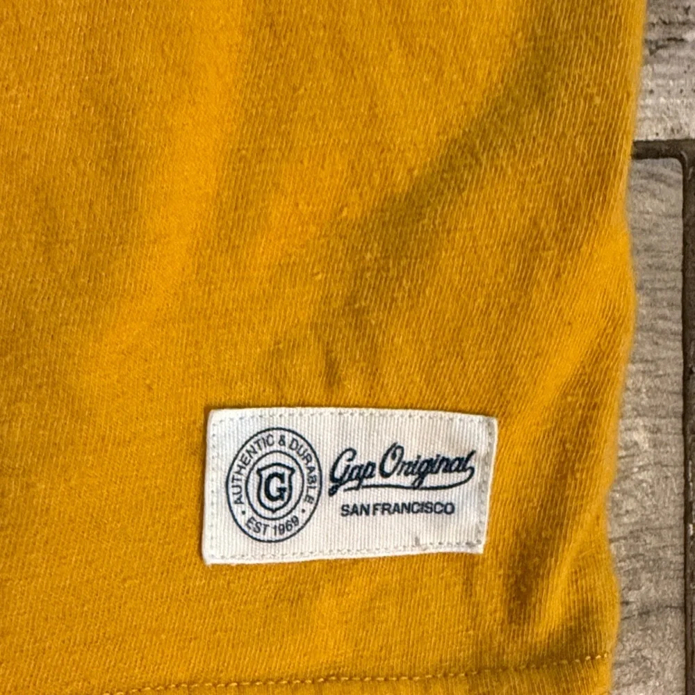 EUC GAP Kids Henley Shirt, sz L